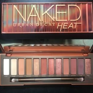 UD naked heat palette